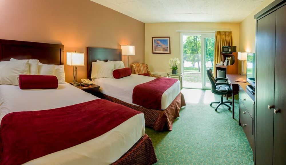 University Inn Academic Suites Orono Bagian luar foto